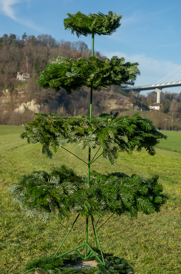 Variante handgefertigter Baum